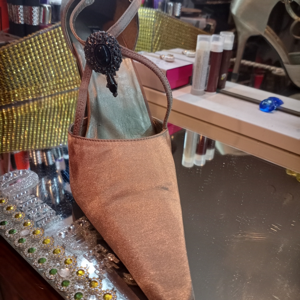 Shoes - Picture 7 of 7
